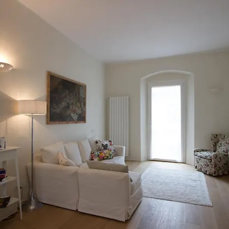 Mezzaluna House, Terre Marine *